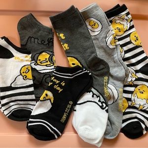 New! Gudetama socks!!